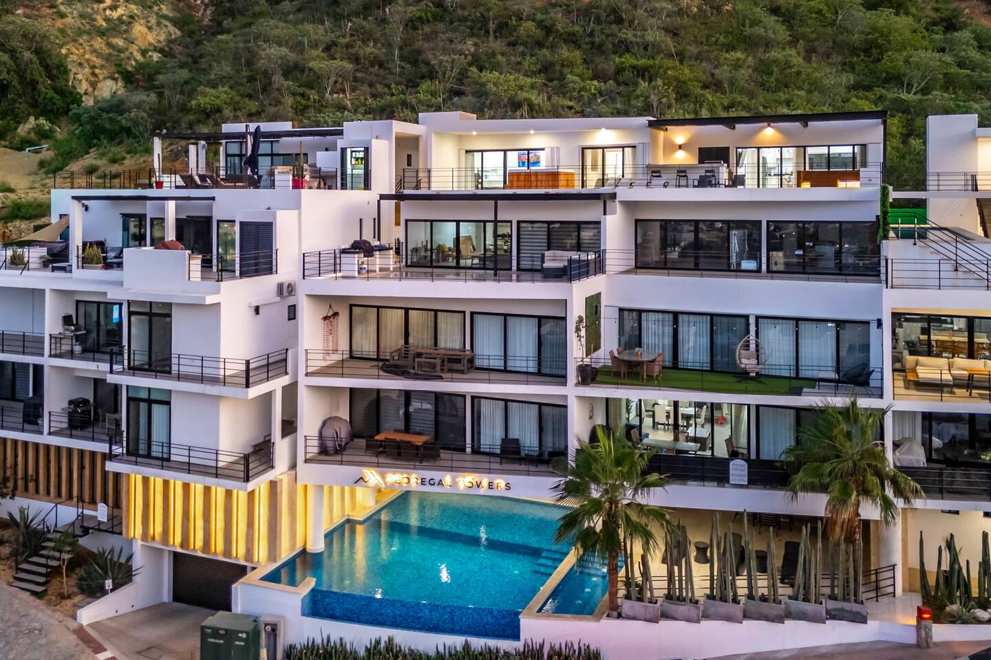 Casa Mirador — Pedregal Towers