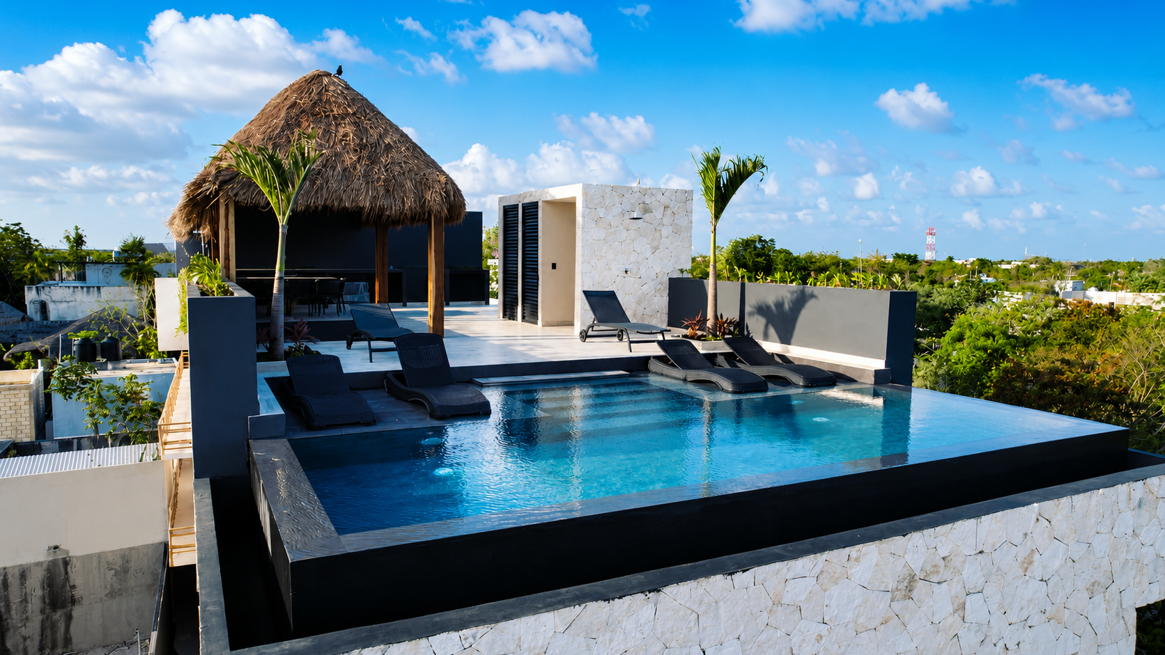Private rooftop plunge pool at Nido Maya, a penthouse studio for sale in La Veleta, Tulum
