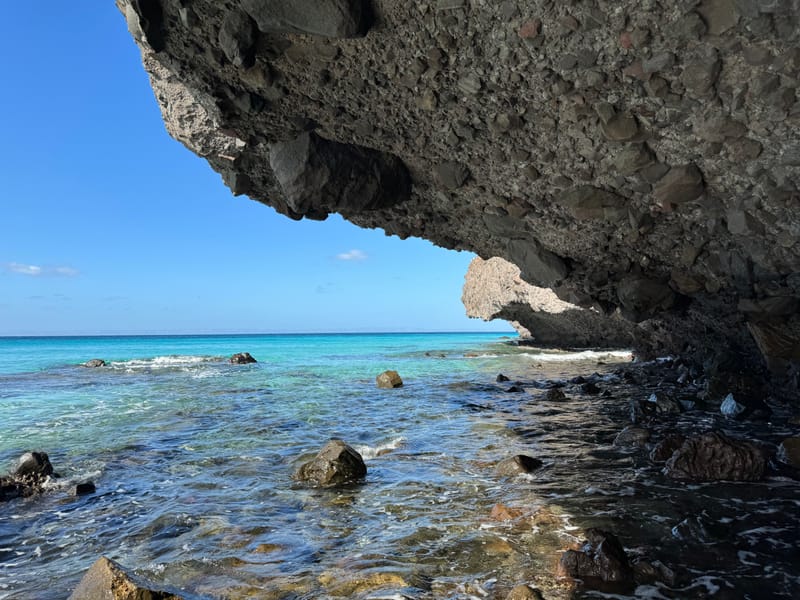 Balandra Beach in La Paz — the day trip north from Cabo San Lucas that turns Airbnb guests into repeat bookers